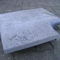 Zwembadrand hoekstuk Chinees Hardsteen Gebouchardeerd 50x35x3x5cm op=op