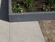 Opsluitbanden, Palissaden en Bielzen