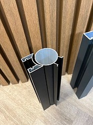 *Profi-Fence schuine hoek oplossing inschuifprofiel t.b.v. aluminium paal antraciet RAL7016 220cm