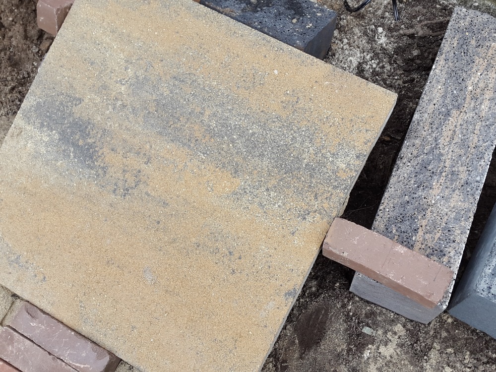 Verhoeven Tuinhout & Steengoed in Helmond: alles voor je tuin