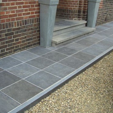 Spotted Bluestone Facet Kalksteen