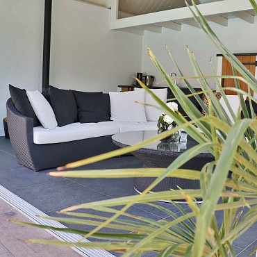 *Aanbieding Keramische tegel XL Ardesia Nero 60x60x3cm. Op=Op 6.48m2 T19 / ca. 20.52m2 T14