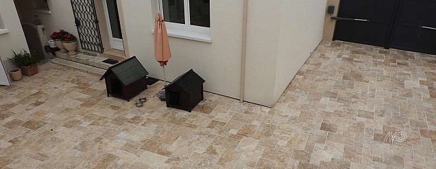 Natuursteentegel Travertin Economix Klein romaans verband 3cm