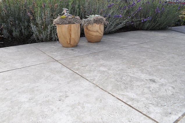 Keramische tegel Travertin Crosscut Silver Colored Body Gezaagd  Rectified 60x60x2cm