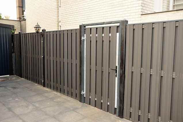 Poort 90cm 9 planks WPC Stalen Frame 90x180cm Verticaal