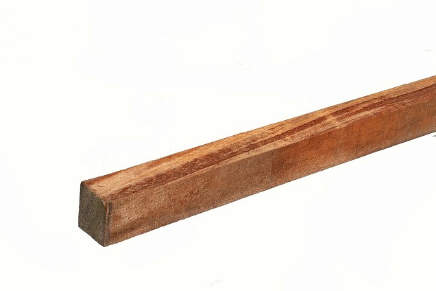 Azobe paal ruw 50x50x600mm OP=OP