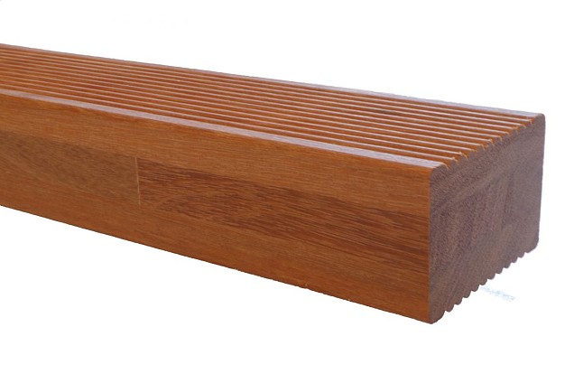 *Bangkirai vingerlasbalk 40x60x3950mm te gebruiken als onderbalk voor vlonder