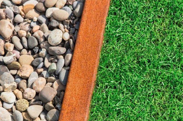 *Cortenstaal 6cm opsluitkap 6x6x200cm 20cm hoog