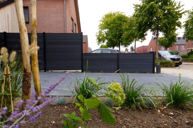 *Profi-fence WPC rabatplank 20x150x1780mm (wb 140mm) Solid Black. Type Vlak