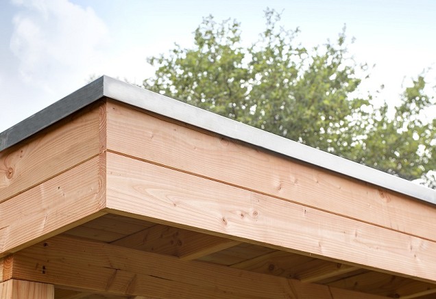 Aluminium daktrimset recht t.b.v. plat dak, maximale dakmaat 350 x 350 cm.