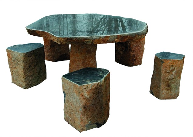 Flinstone Set (Set Ronde Tafel + 4 Hockers) Incl. 1 Tafelpoot ± 90x70cm hoog