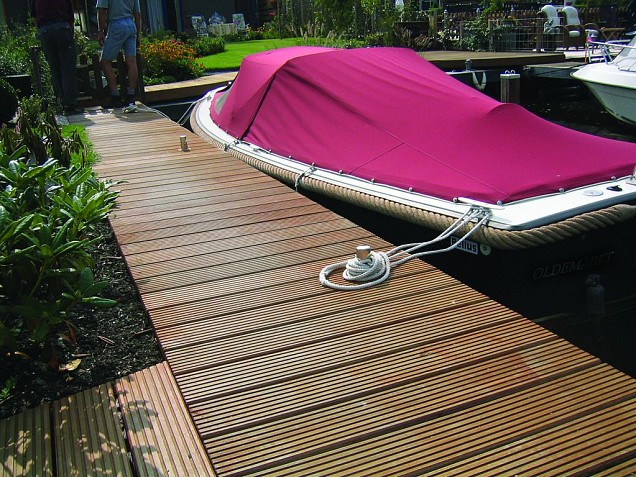*Bangkirai vlonderplank 7-groeven 25x145x3900mm (op=op / bijna uitverkocht)