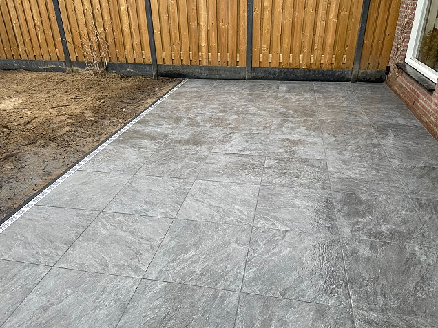 *Aanbieding Keramische tegel XL Mountain Grey 60x60x3cm Op=Op