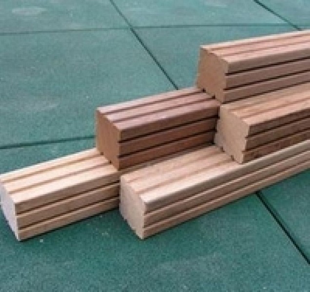 *Bangkiraipaal geschaafd met diamantkop 68x68x2700mm    op=op