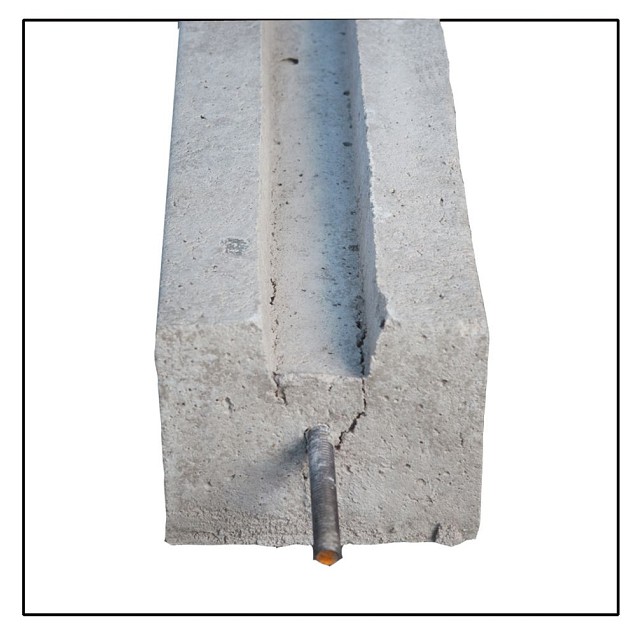 *Betonpaal Eindpaal met pin Grijs 12x12x200+60cm