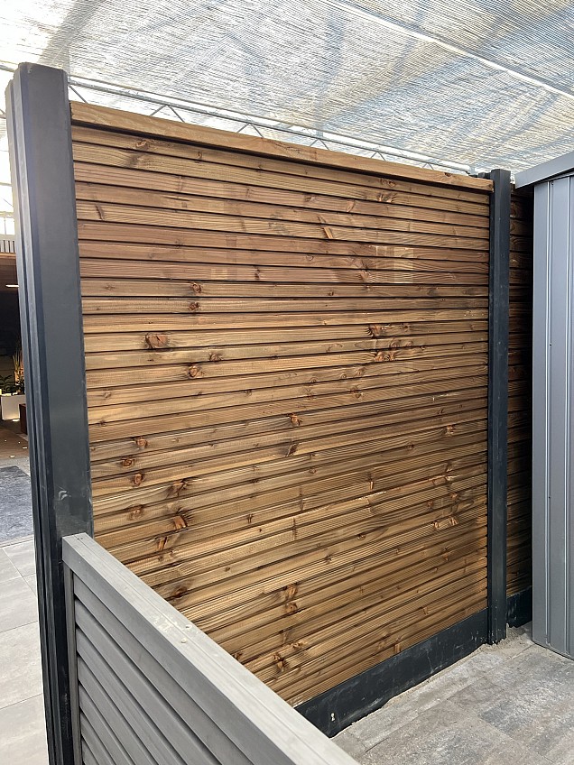 Douglas triple profiel Rhombus dubbelzijdig 28x140x4000mm (Wb 134mm) Bruin