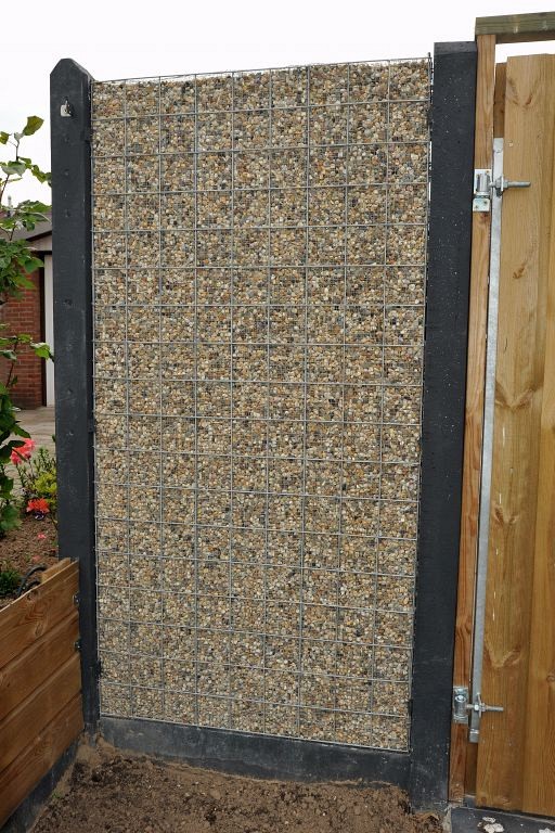 Grindschutting. maas 10x10cm. 90x180x4cm (Op=Op)